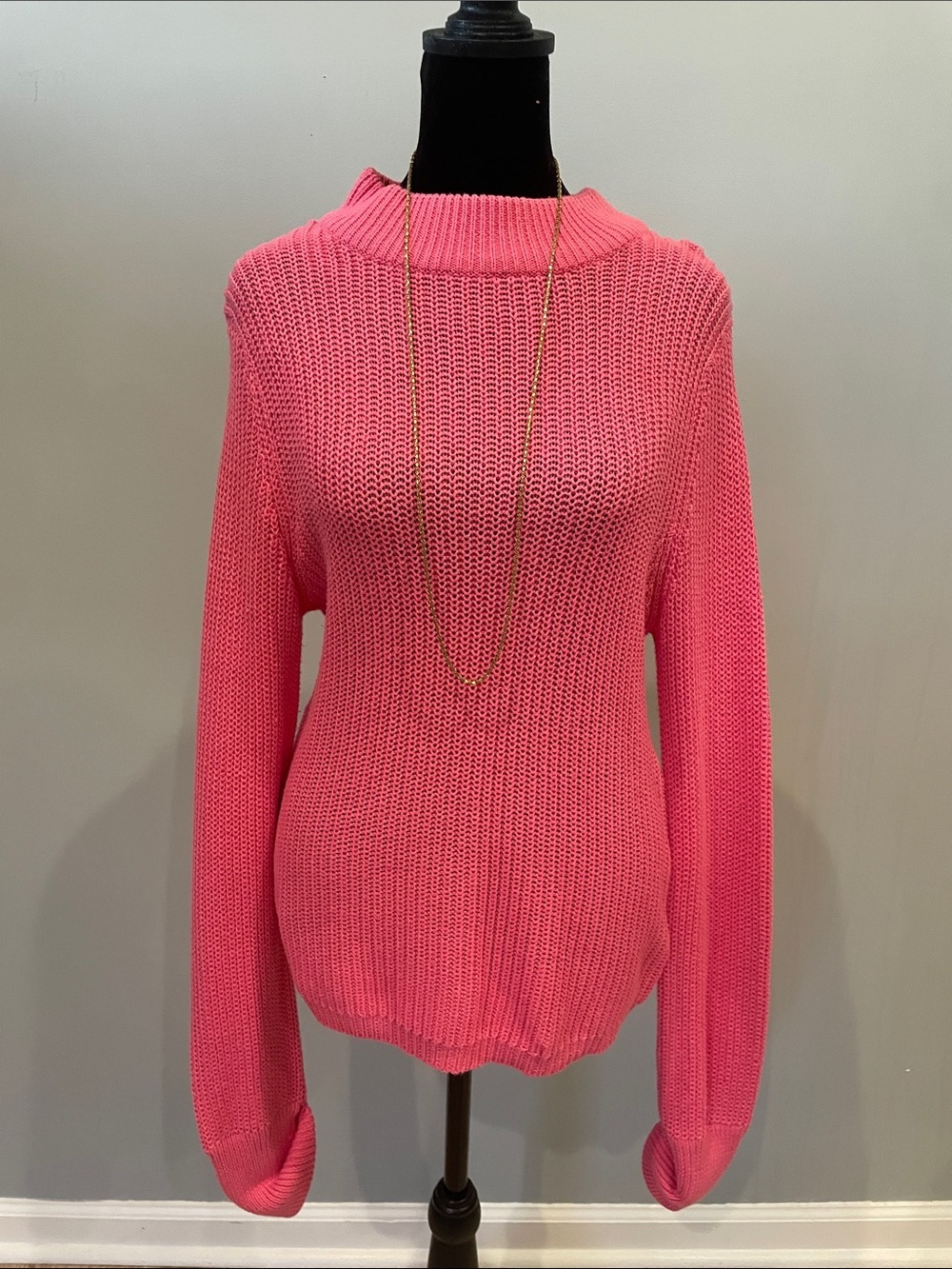 Women's Pink Knit Sweater medium like new